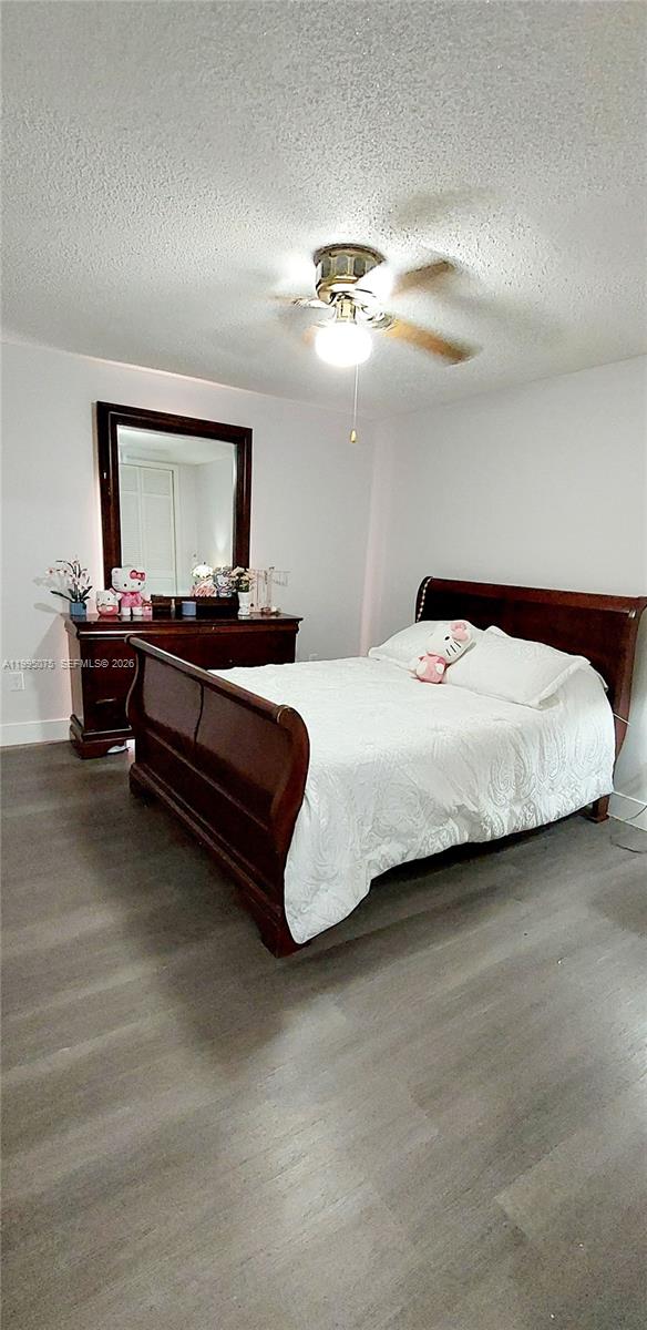 COUNTRY CLUB OF MIAMI EST - Residential