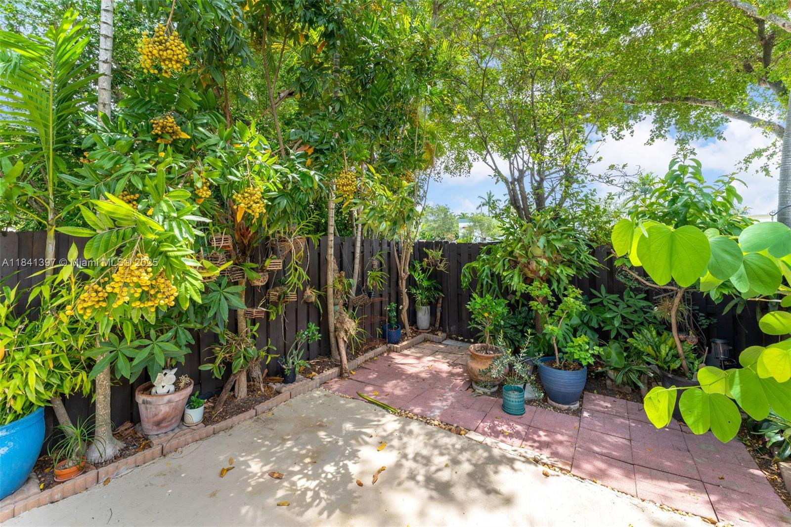 PARK VILLAS AT HAMMOCKS C - Residential