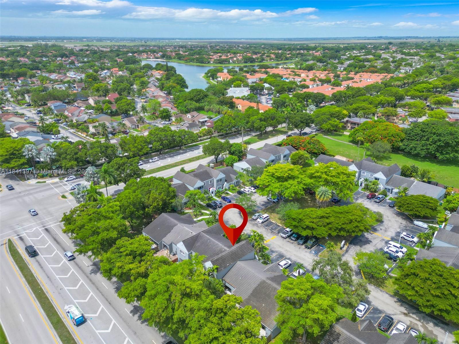 PARK VILLAS AT HAMMOCKS C - Residential