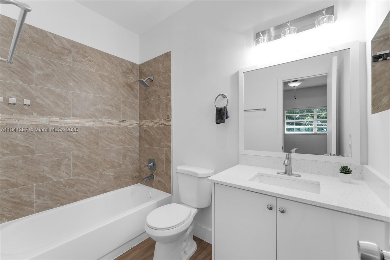 PARK VILLAS AT HAMMOCKS C - Residential