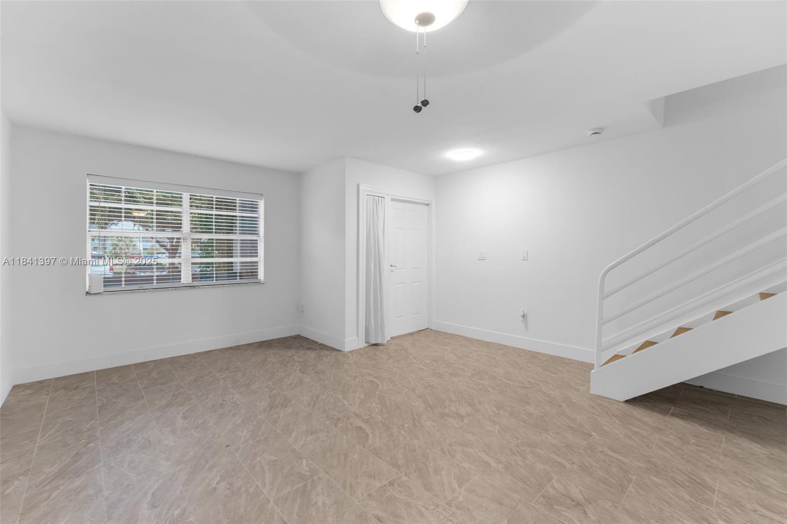 PARK VILLAS AT HAMMOCKS C - Residential