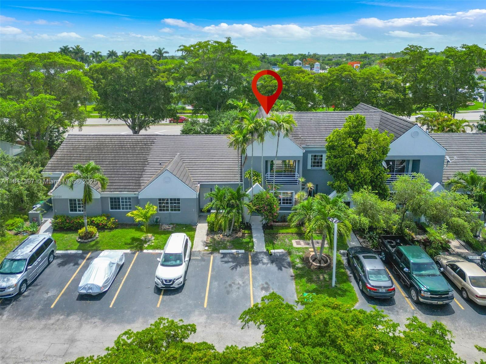 PARK VILLAS AT HAMMOCKS C - Residential