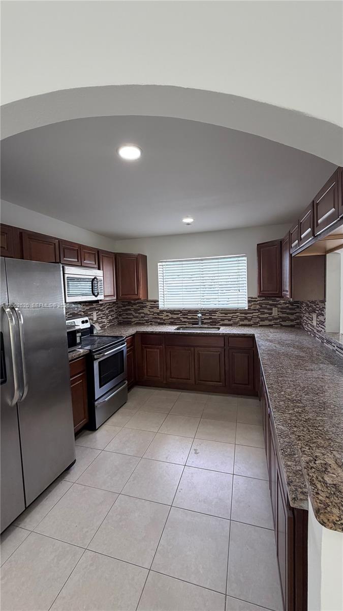 PORT ST LUCIE SECTION 42 - Residential