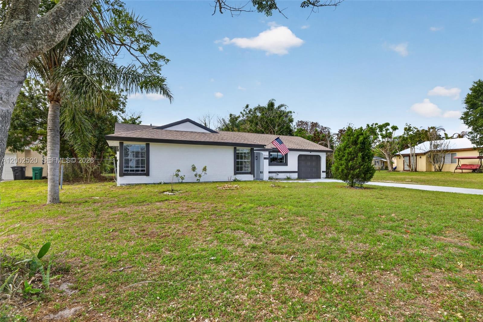 310 SW Bridgeport Dr