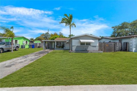 Photo of 6501 Scott St, Hollywood, FL 33024 (MLS # A11787499)