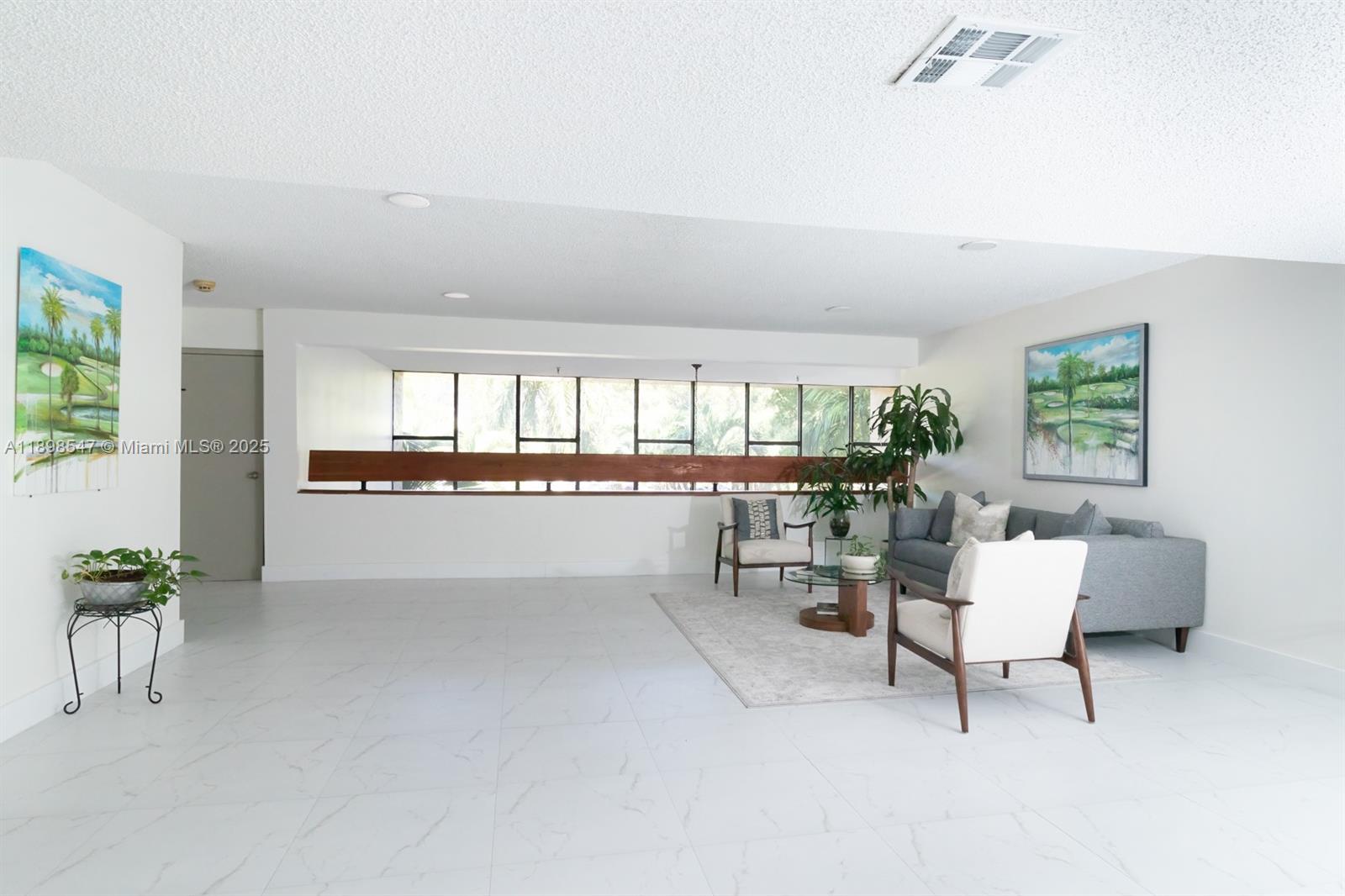 BUILDING THREE OF COUNTRY - Residential Lease