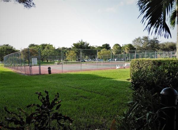 BUILDING THREE OF COUNTRY - Residential Lease