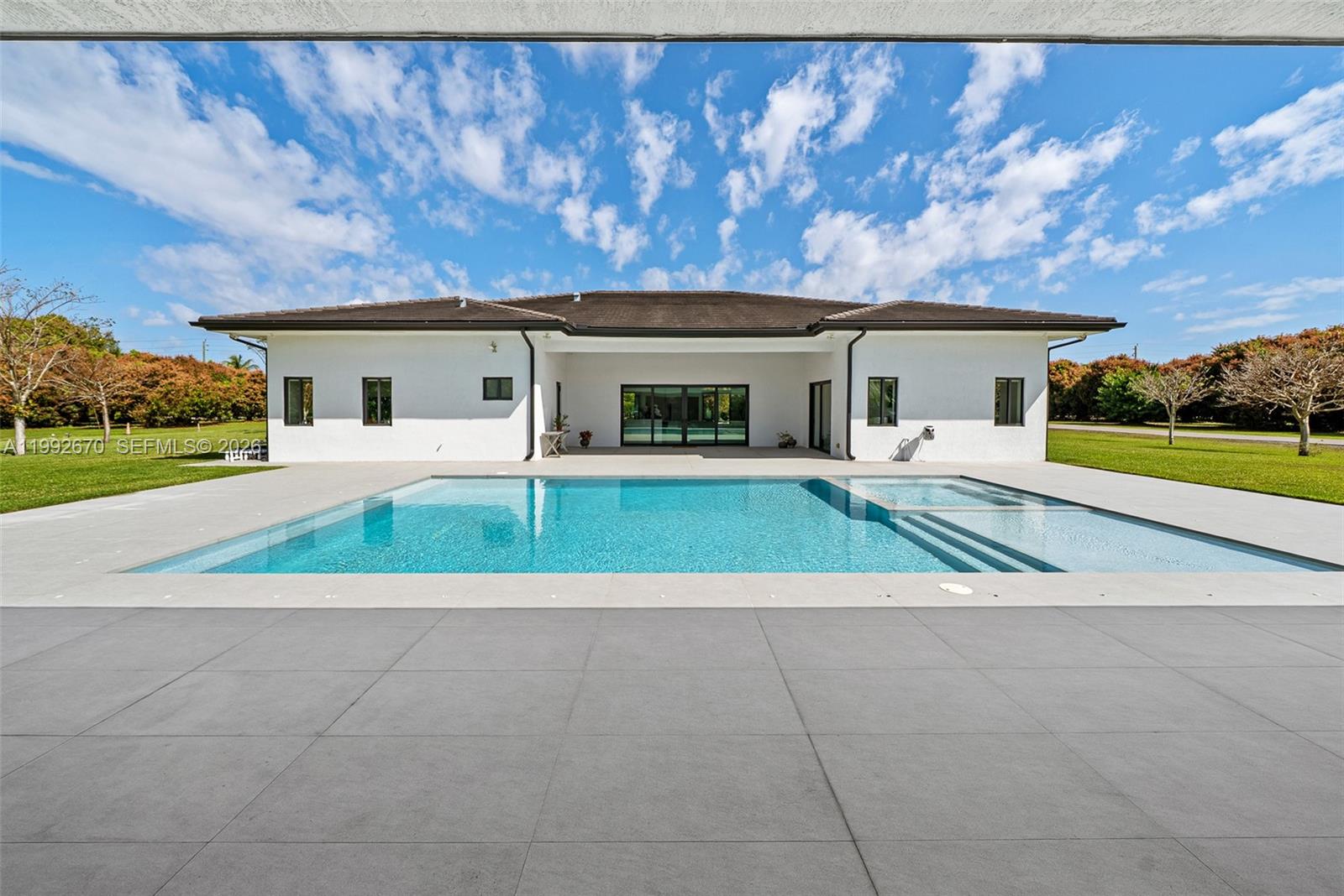 8900 INTERIM-AWAIT SPECIFI - Residential