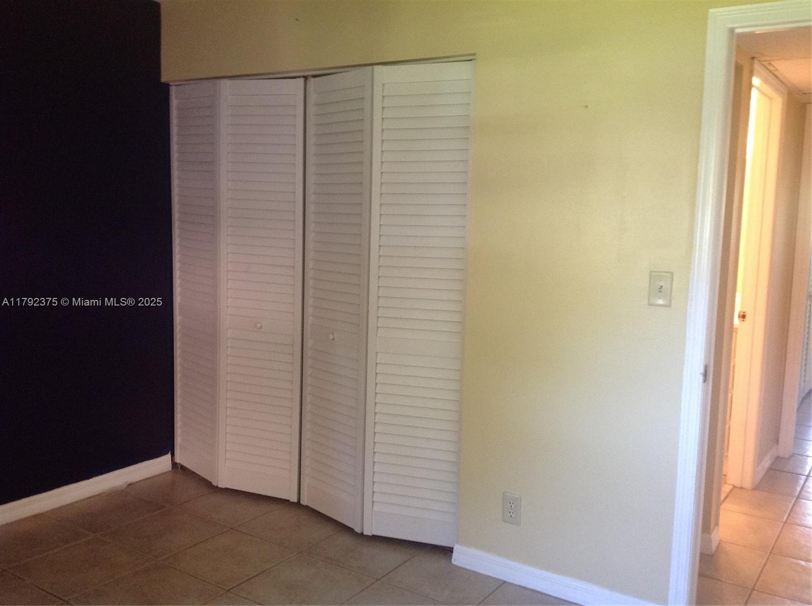 VENETIAN TERRACE CONDO - Residential Lease