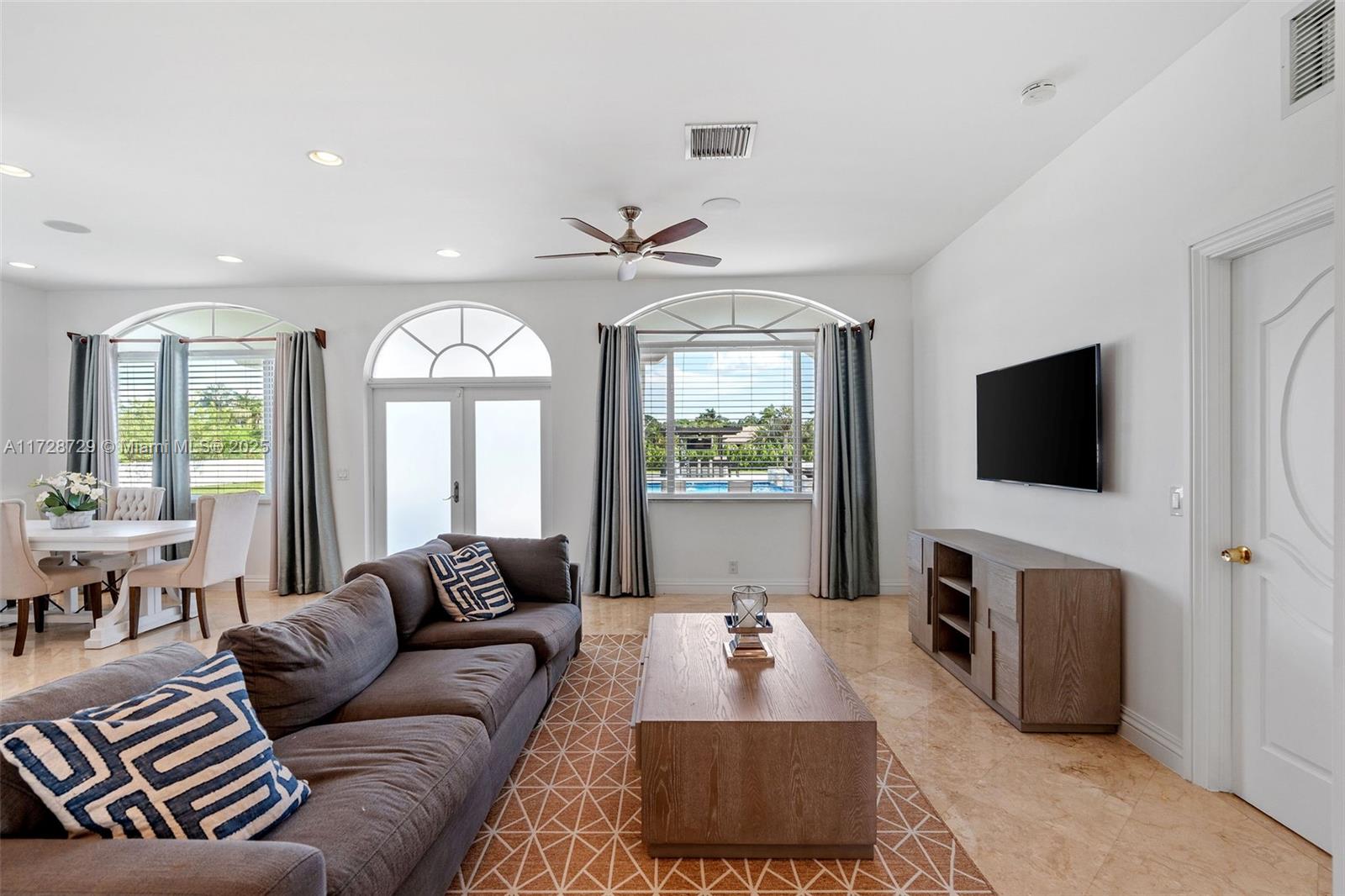 Rolling Oaks - Residential