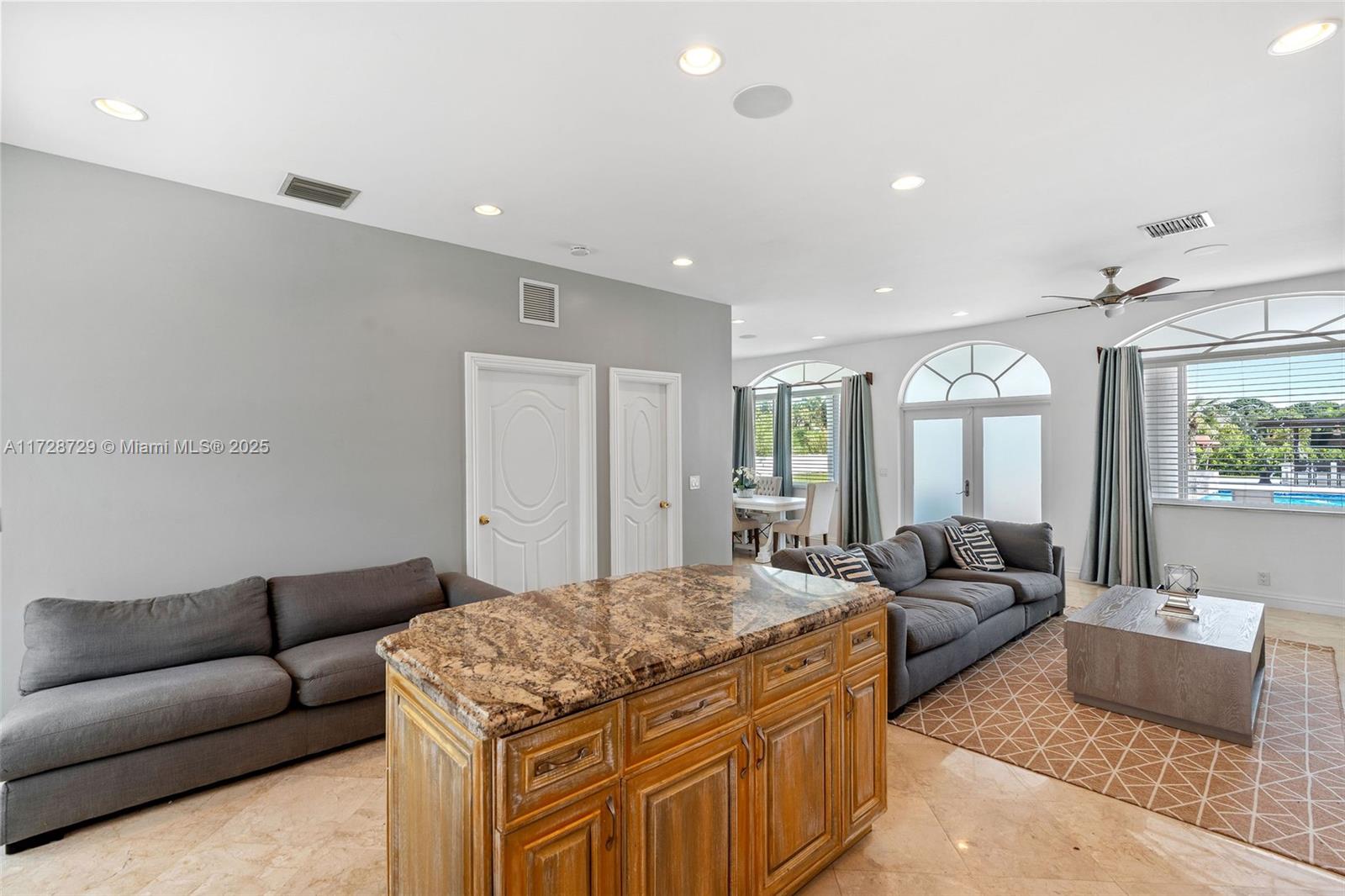Rolling Oaks - Residential