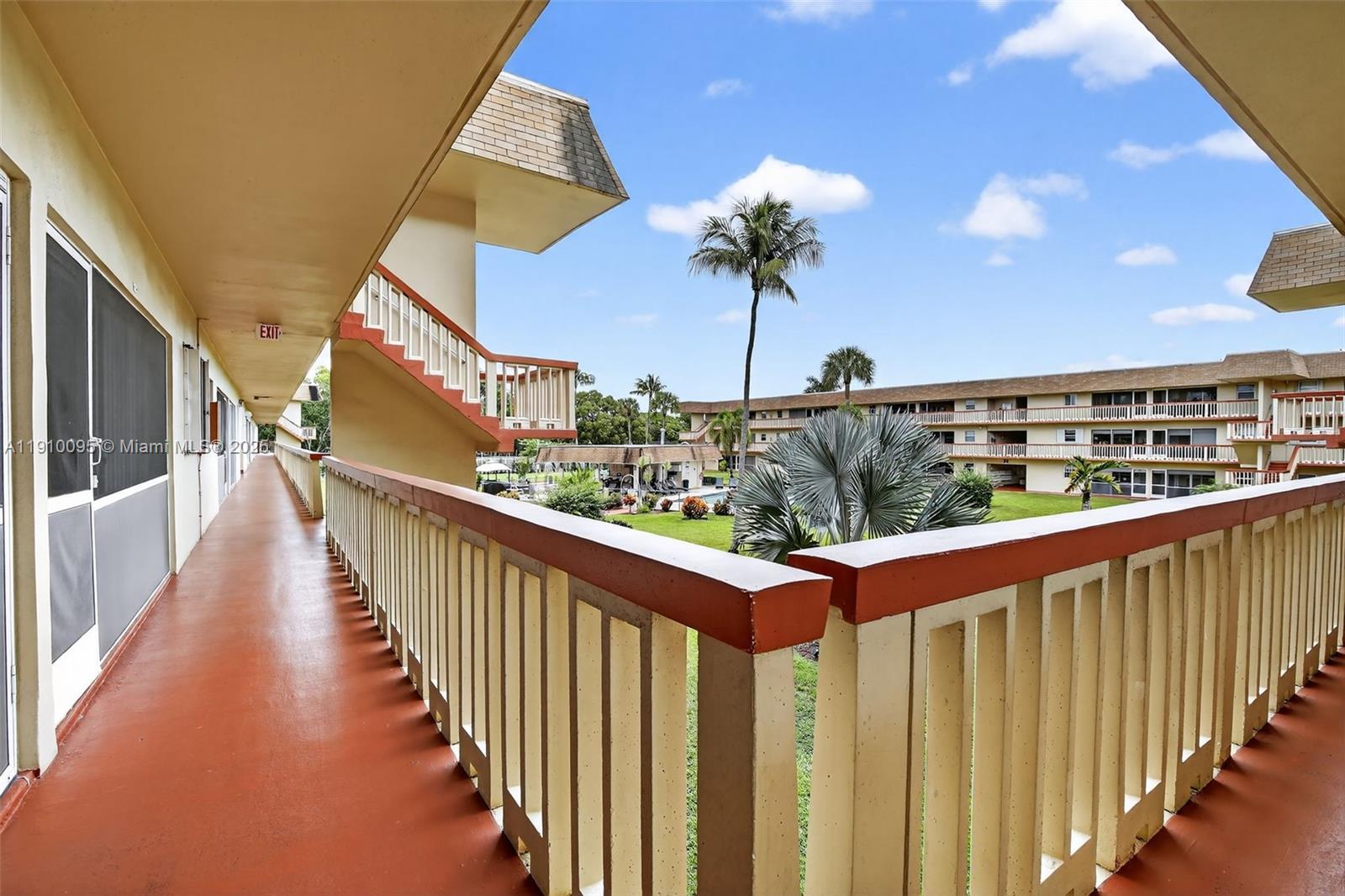 BEVERLY HILLS CONDO - Residential