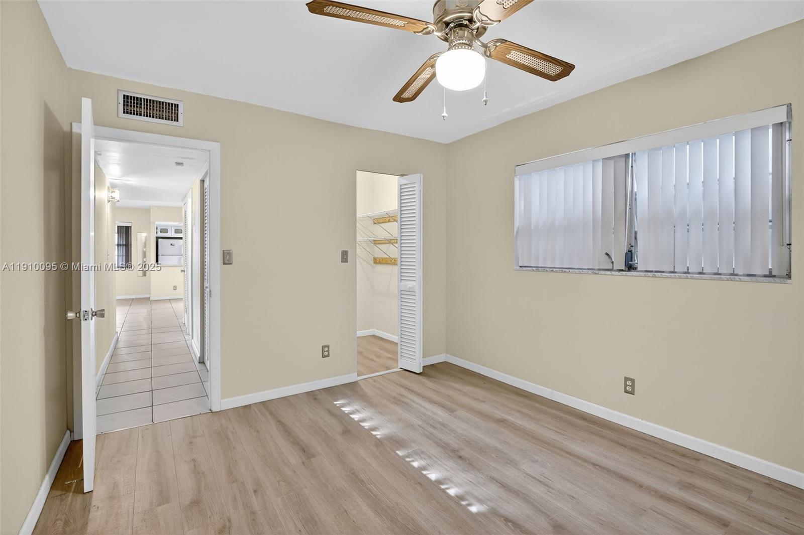 BEVERLY HILLS CONDO - Residential