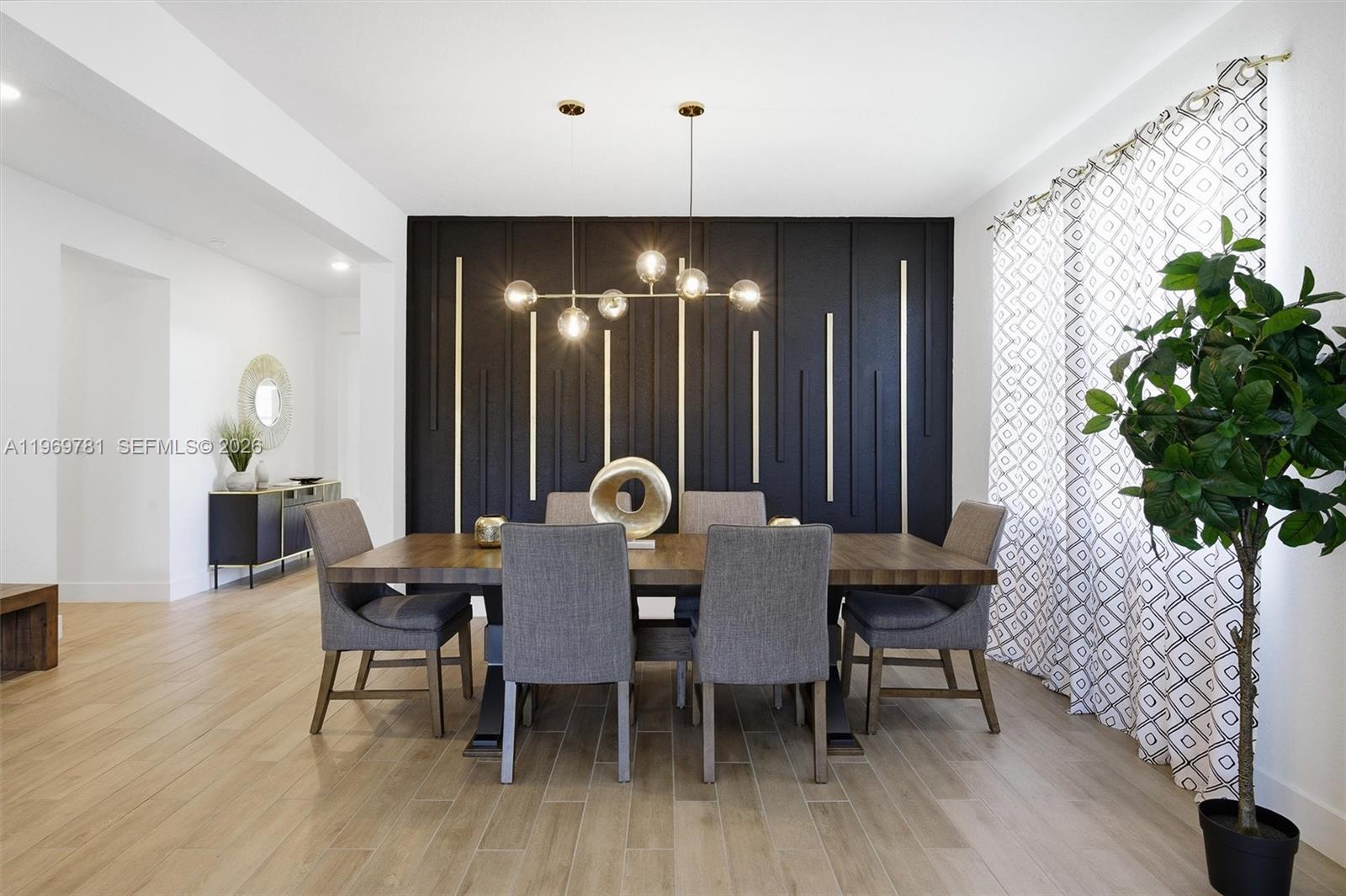 VIKINGS STEAL ESTATES - Residential