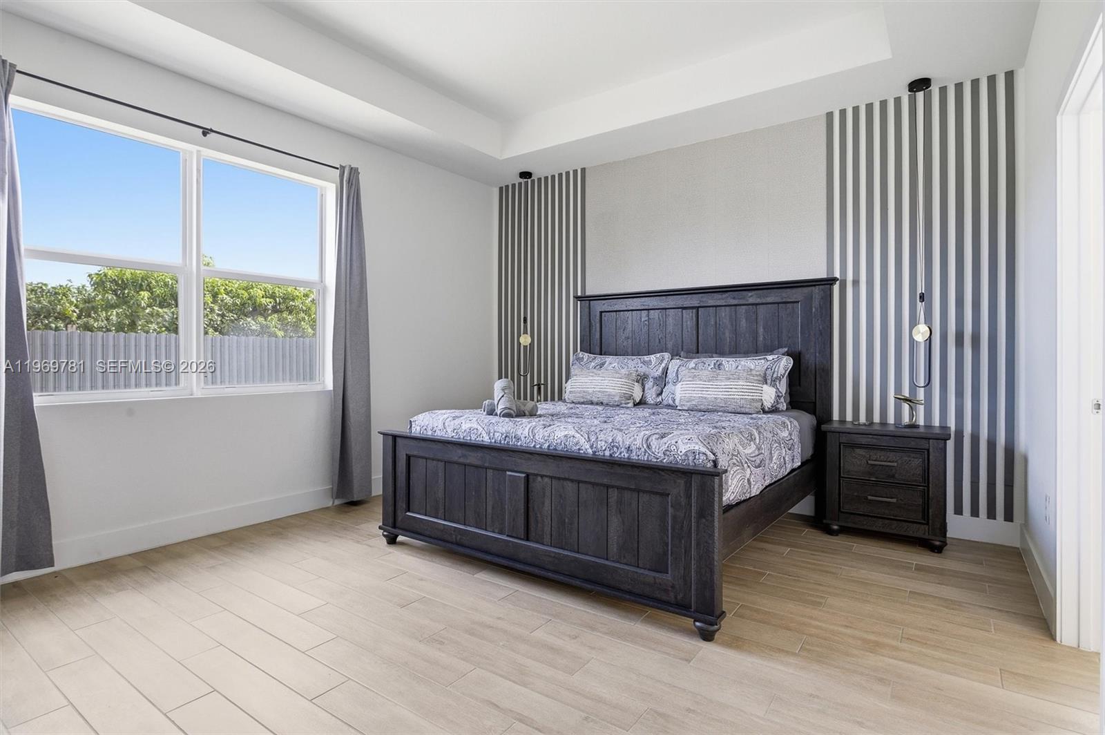 VIKINGS STEAL ESTATES - Residential