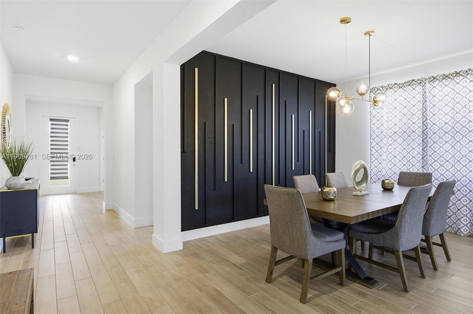 VIKINGS STEAL ESTATES - Residential