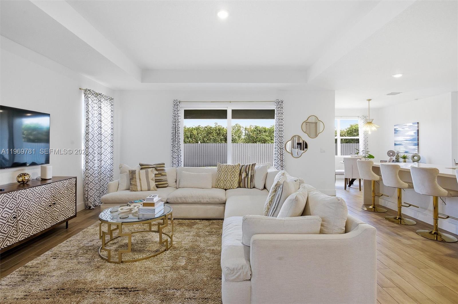 VIKINGS STEAL ESTATES - Residential