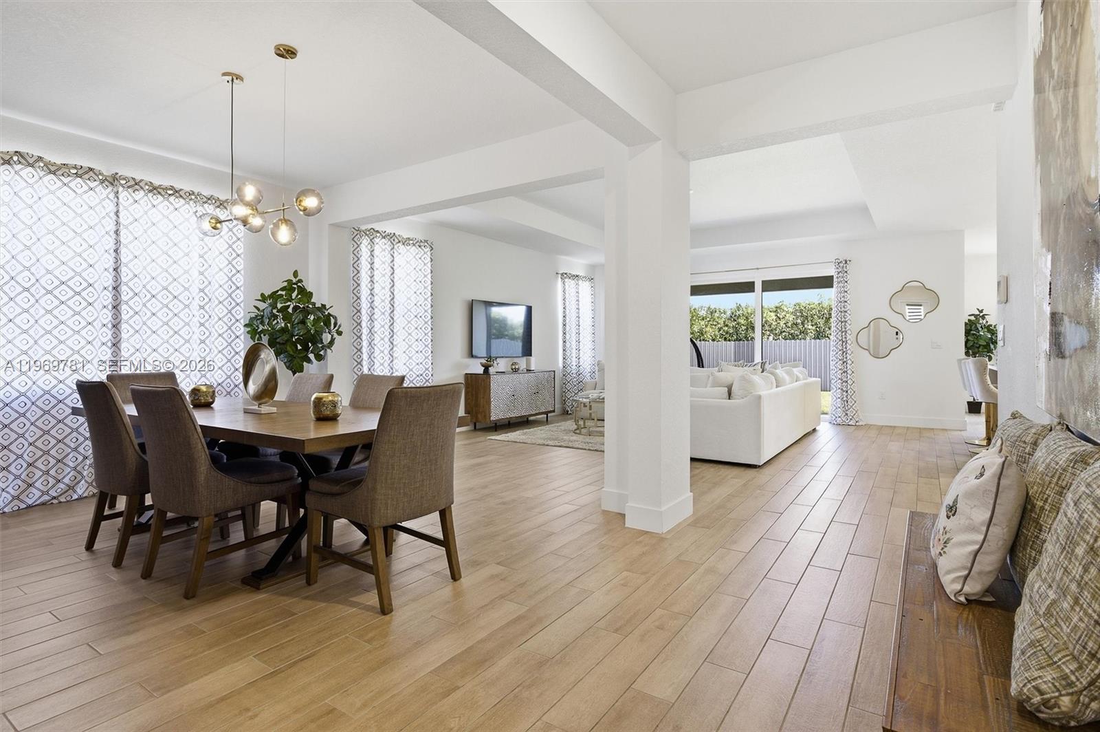 VIKINGS STEAL ESTATES - Residential