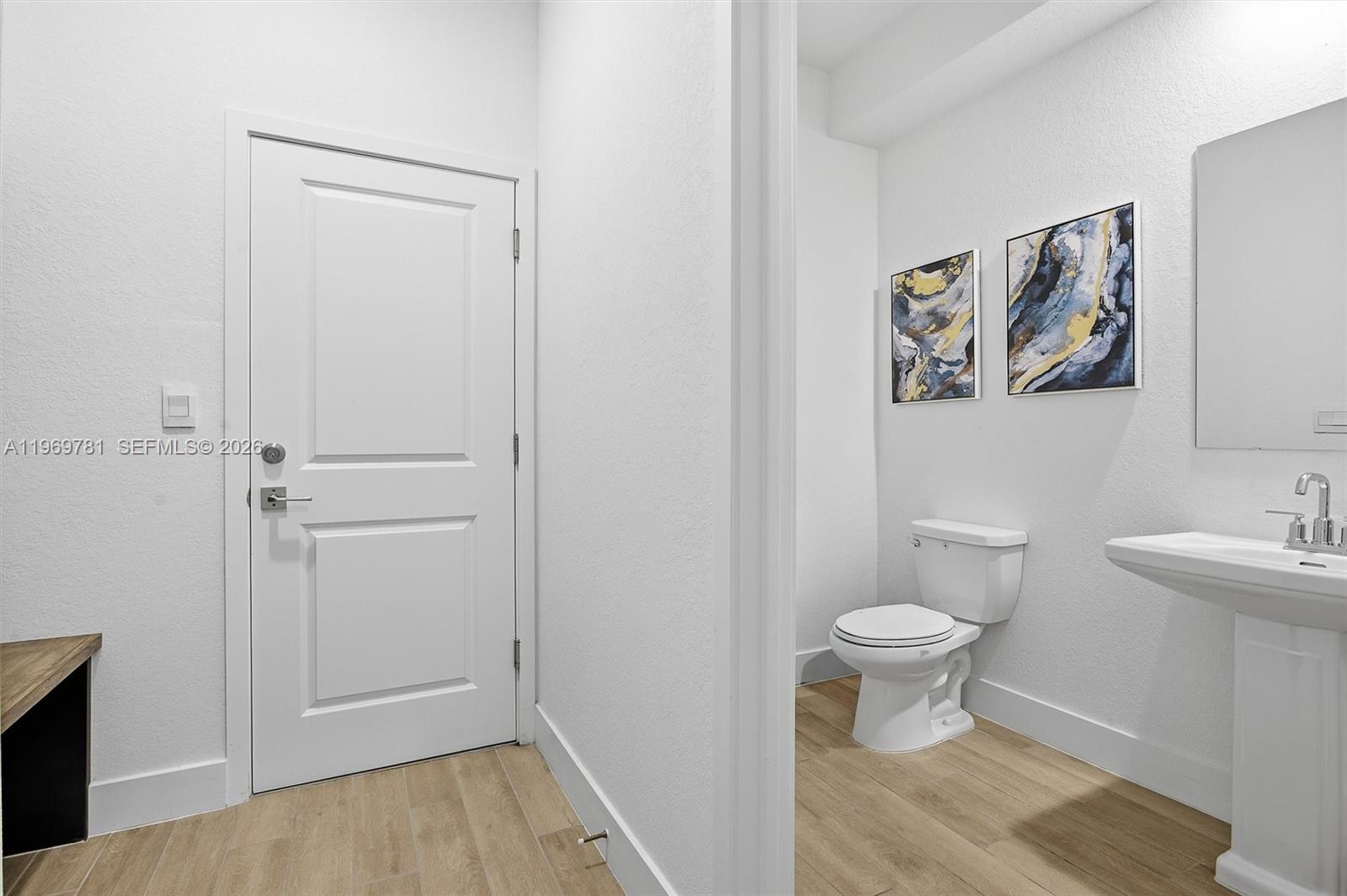 VIKINGS STEAL ESTATES - Residential