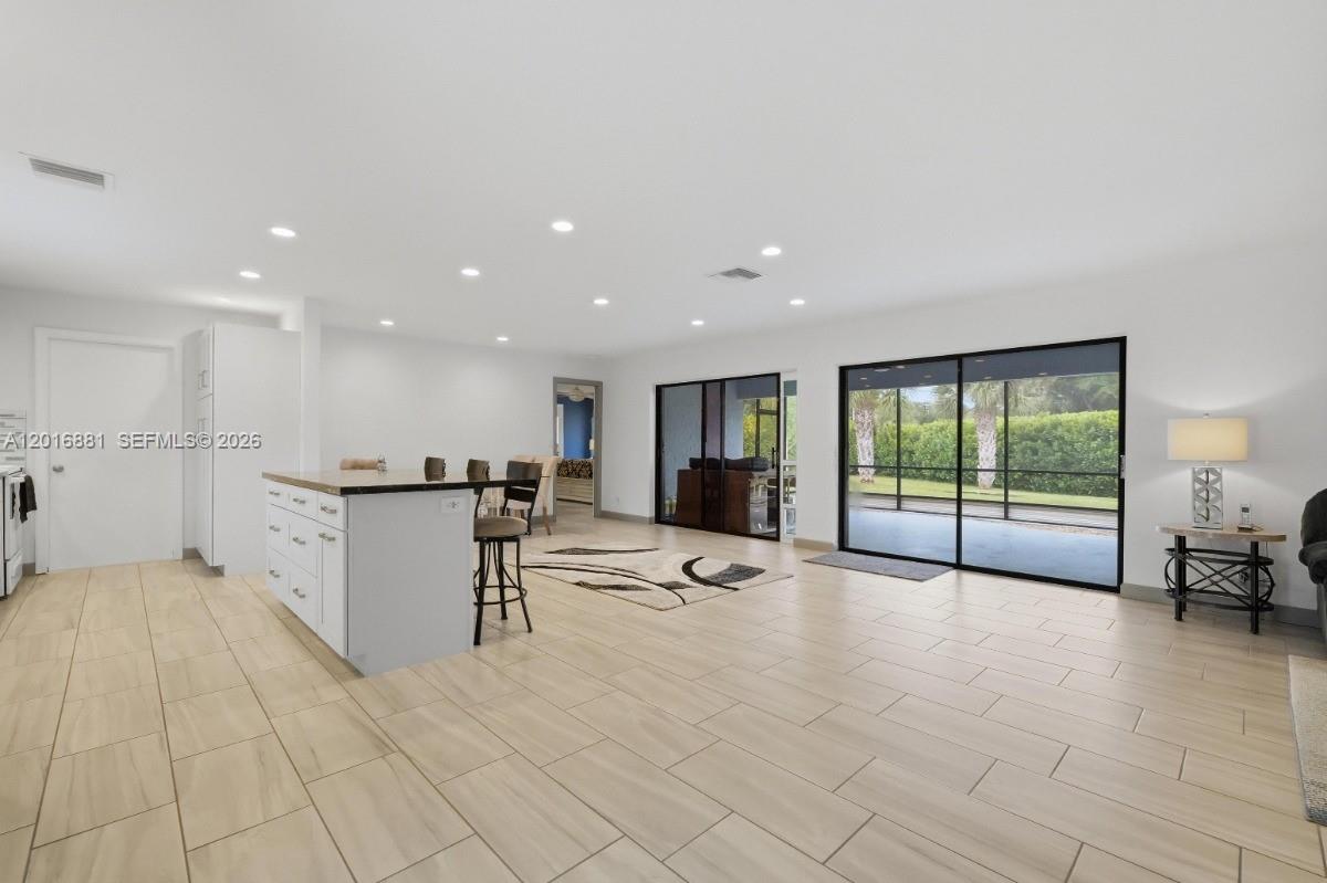 COCO WOOD LAKES SEC 2 - Residential