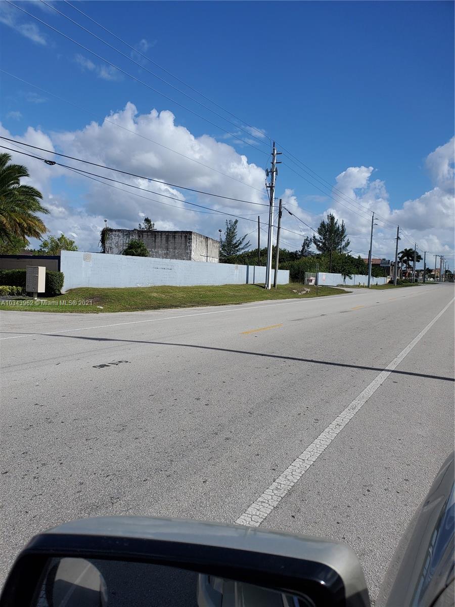 ----359 FEET FRONT ON OKEECHOBEE RD-FENCED AND WALLED- CLOSE TO I-75, 1 MILE TPK., 3 MILE 826 EASY ACCESS TO PORT AND AIRPORT- SOME UTILITIES-TO PROPERTY -- MINI STORAGE ---
LOCAL ZONING ABOUT EQUAL TO COUNTY B-3, RETAIL-COMMERCIAL-SHOPPING CENTER-OFFICES-RESTAURANTS-AUTO SALES-WAREHOUSES-MOTEL-HOTEL-DRUG STORES-RETAIL LIQUOR-BANKS-VEHICLE HEAVY EQUIPTMENT SALES,RENTAL, REPAIRS SERVICE AND MORE-- SEE ATTACHED LIST--SURVEY ATTACHED ALSO
SIGNAGE -
OWNER MAY CONSIDER WRITTEN LEASE PROPOSALS AT $33,333. PER MONTH
