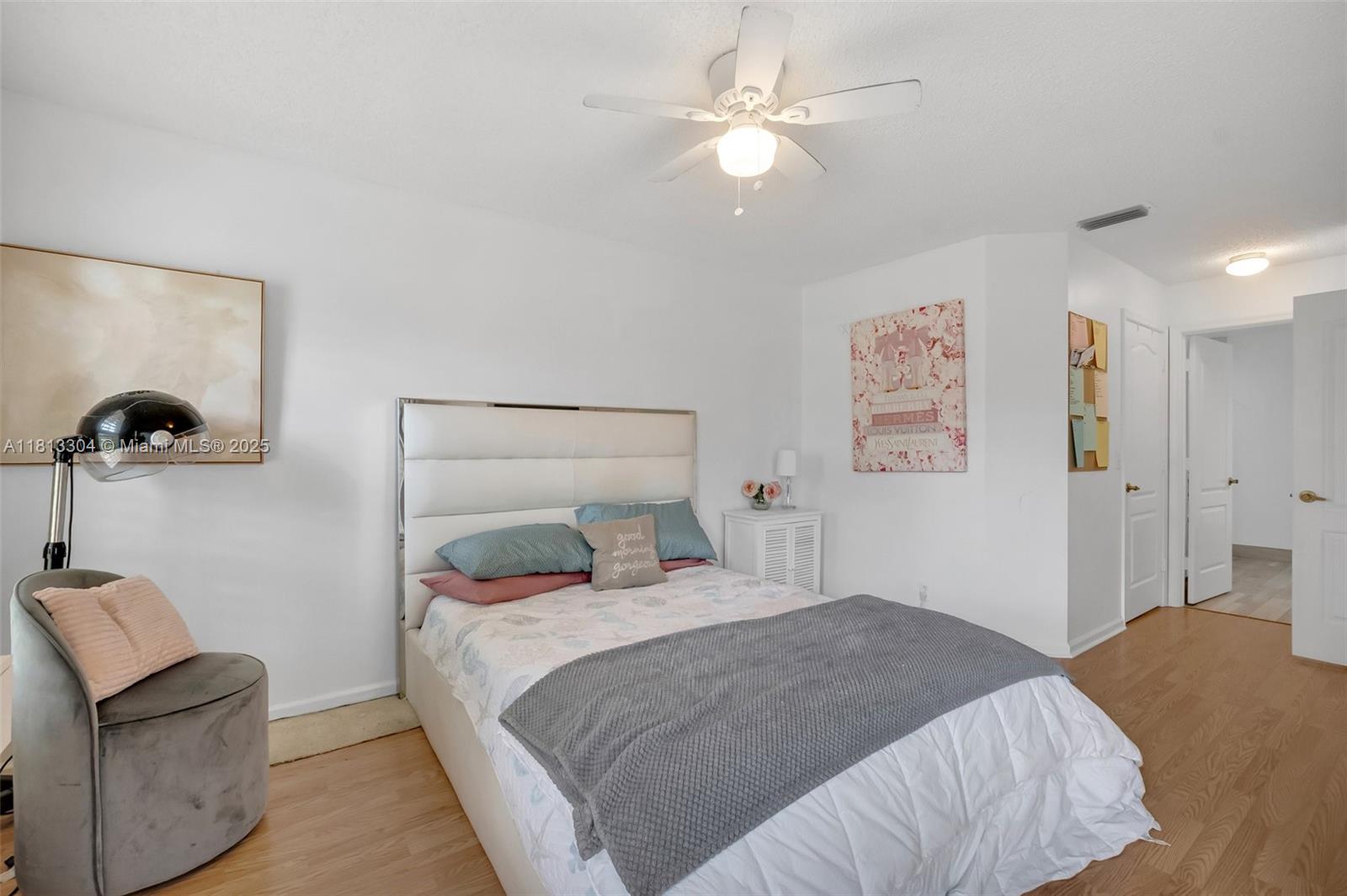 BOCA GARDENS 3 - Residential