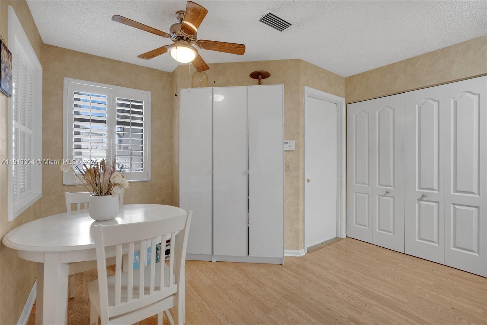 BOCA GARDENS 3 - Residential