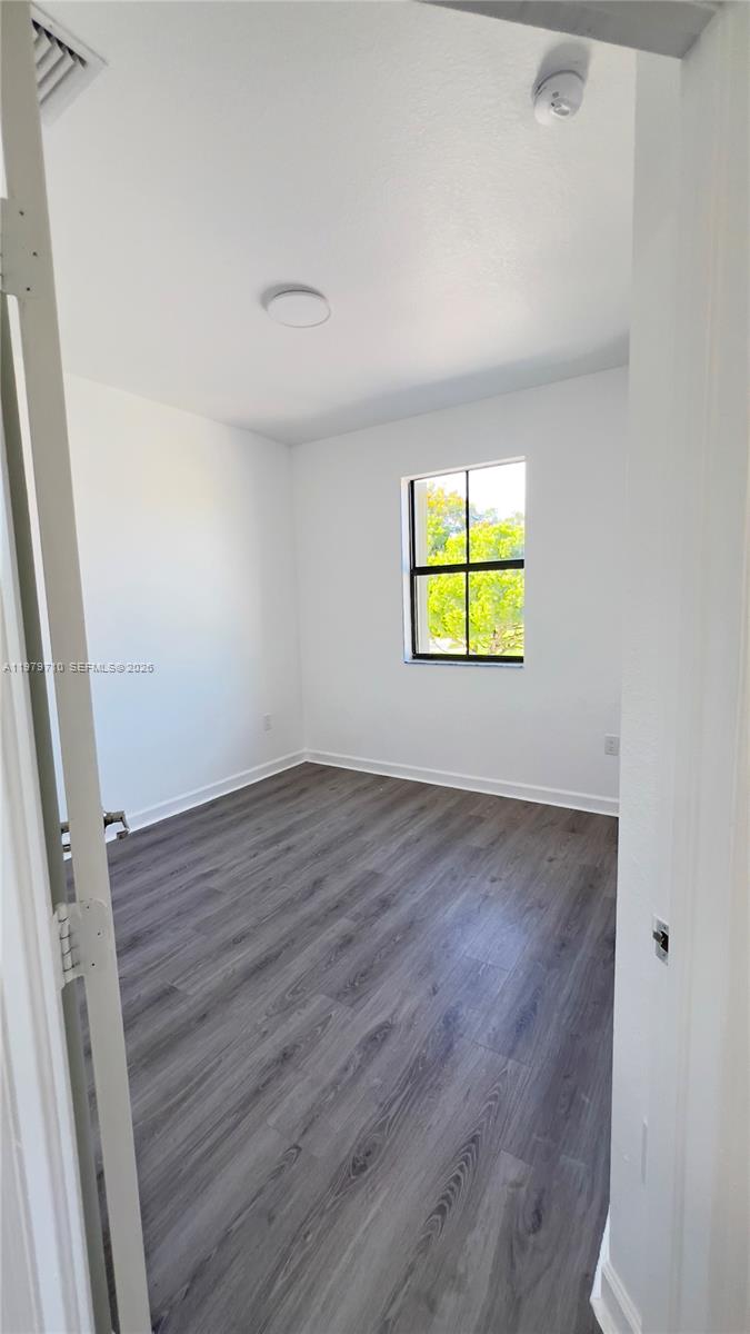 SILVER PALM EAST SEC THRE - Residential