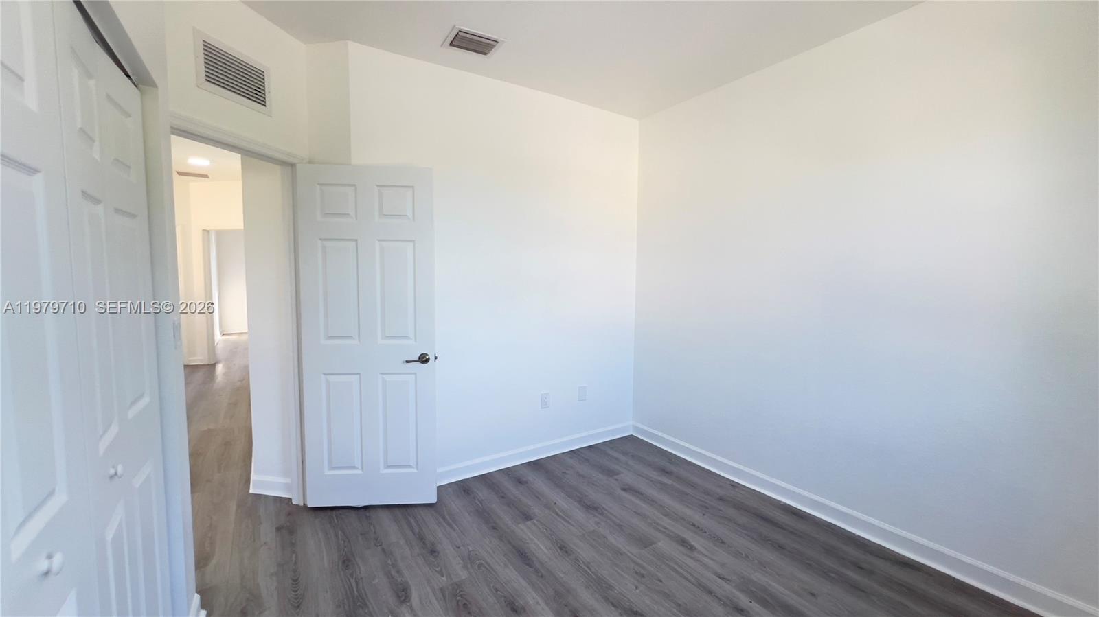 SILVER PALM EAST SEC THRE - Residential