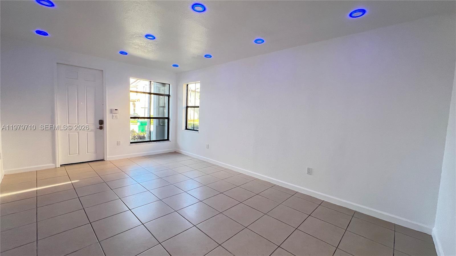 SILVER PALM EAST SEC THRE - Residential