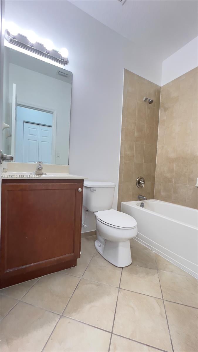 SILVER PALM EAST SEC THRE - Residential