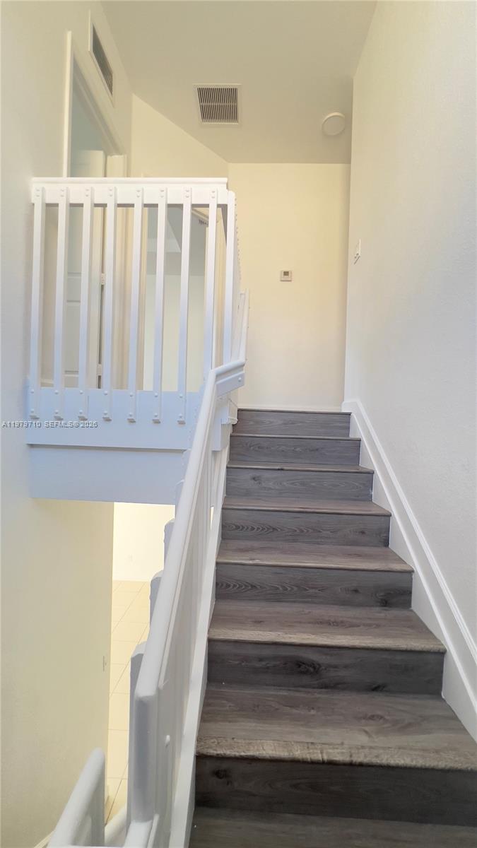 SILVER PALM EAST SEC THRE - Residential