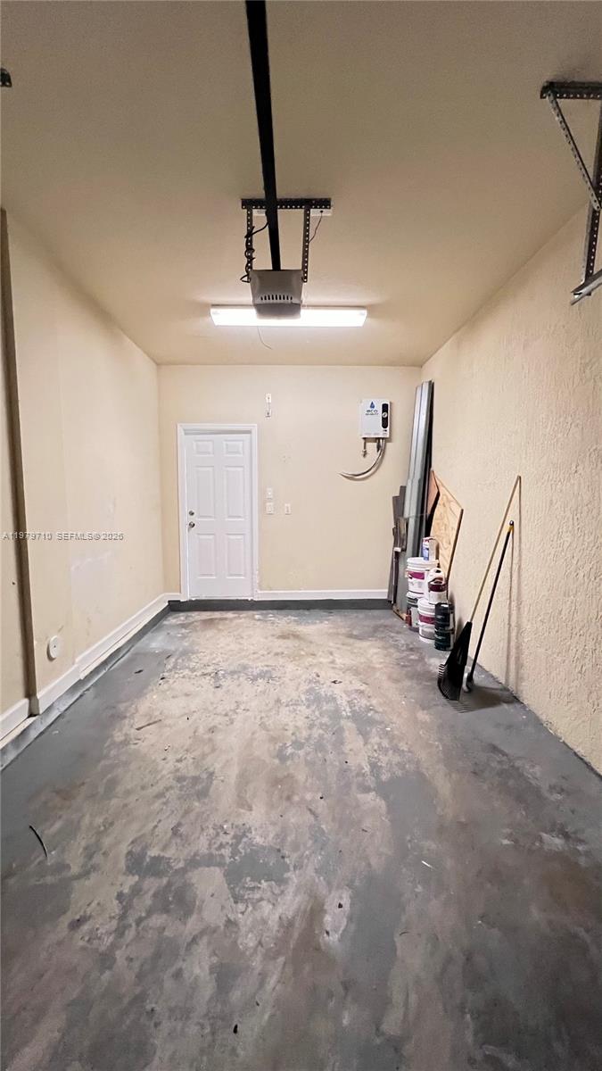 SILVER PALM EAST SEC THRE - Residential