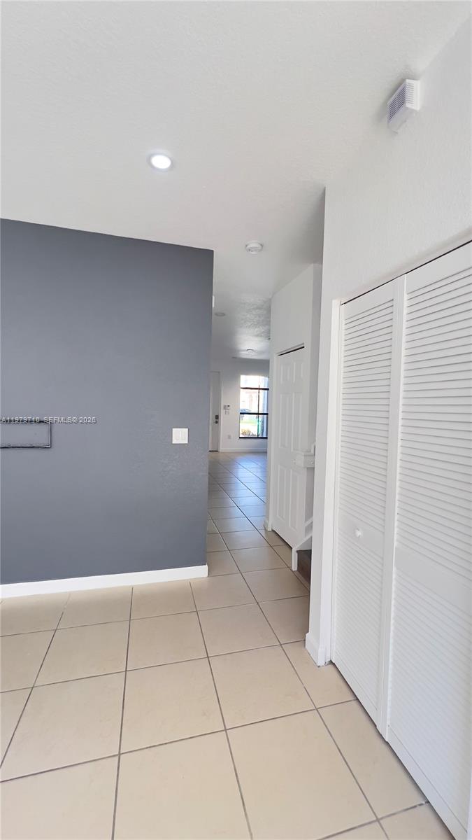 SILVER PALM EAST SEC THRE - Residential