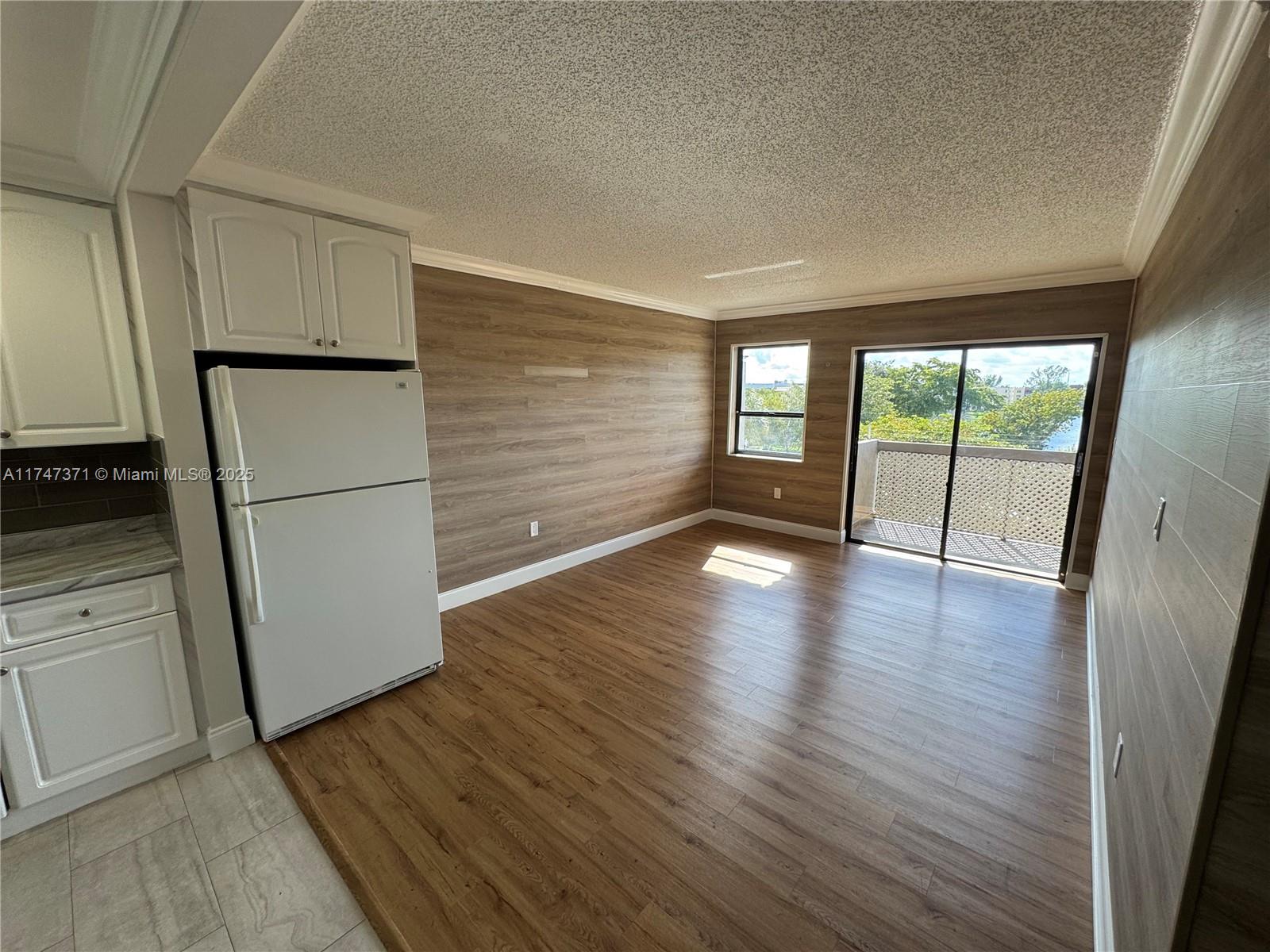 Rental Property at 1121 Sw 122nd Ave 412-2, Miami, Broward County, Florida - Bedrooms: 2 
Bathrooms: 2  - $2,300 MO.