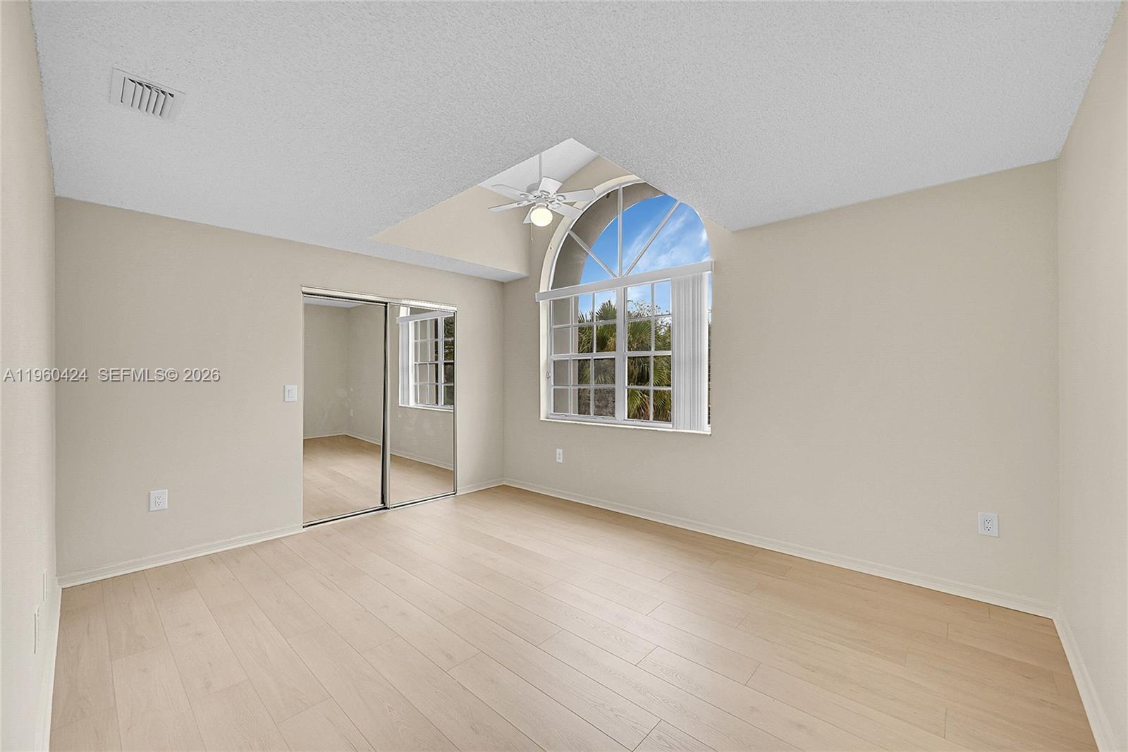 SAWGRASS PLANTATION - Residential