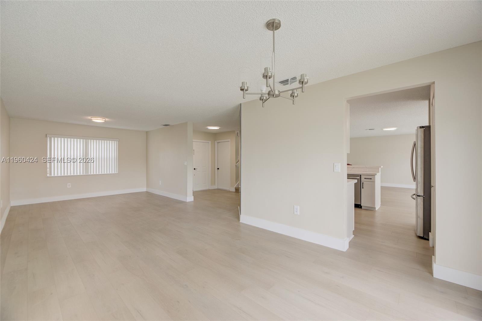 SAWGRASS PLANTATION - Residential