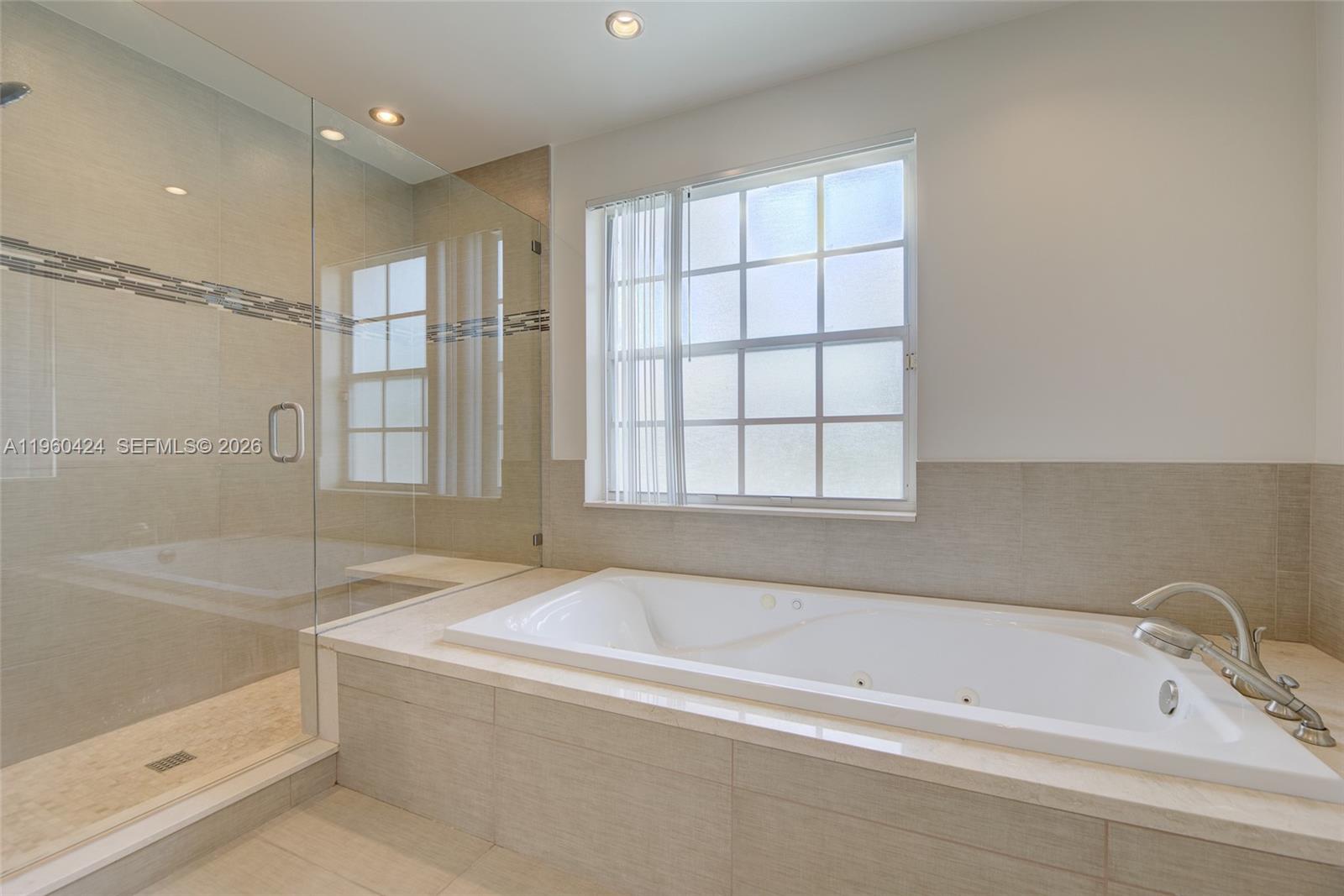 SAWGRASS PLANTATION - Residential