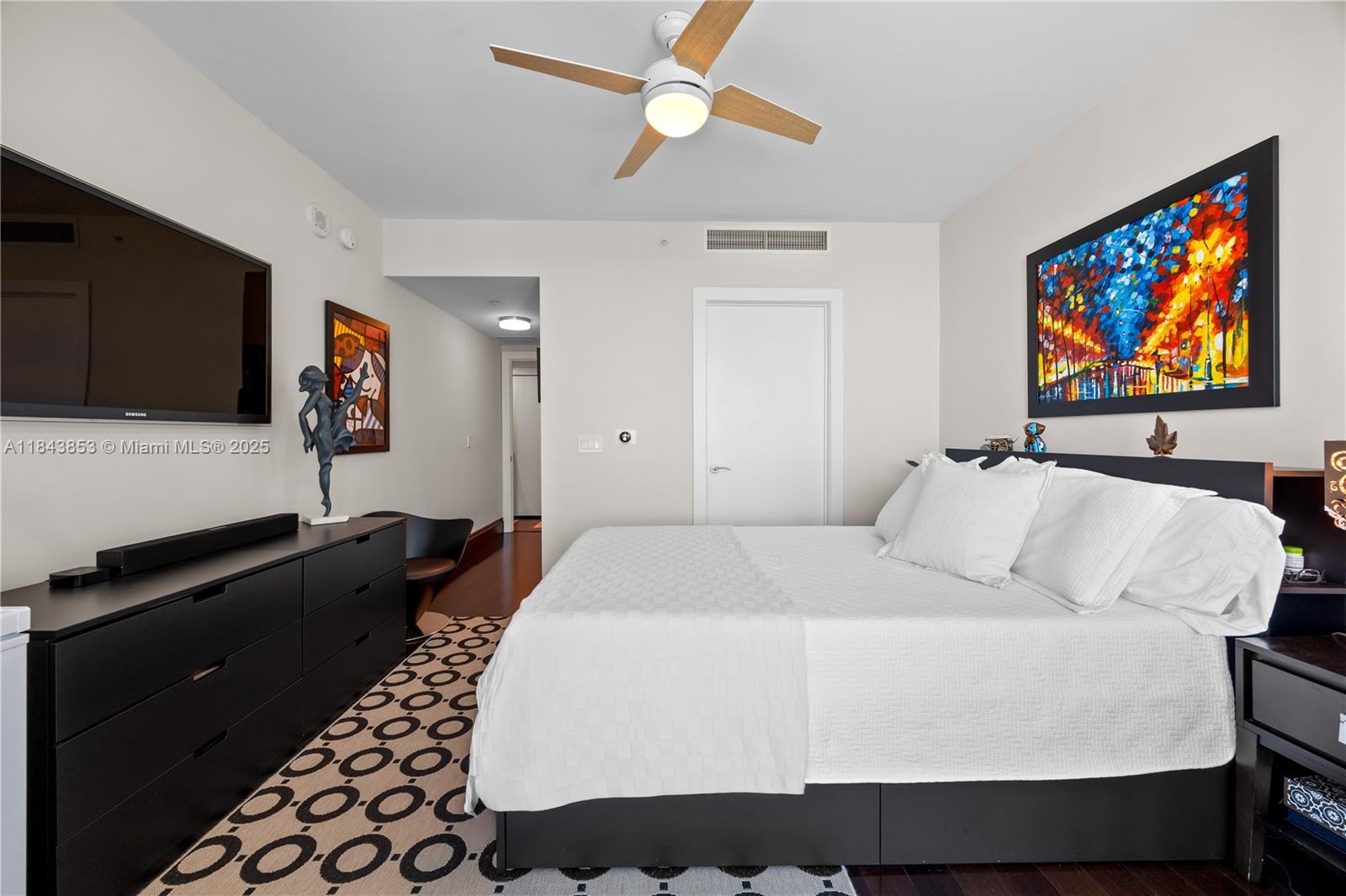 JADE BEACH CONDO - Residential