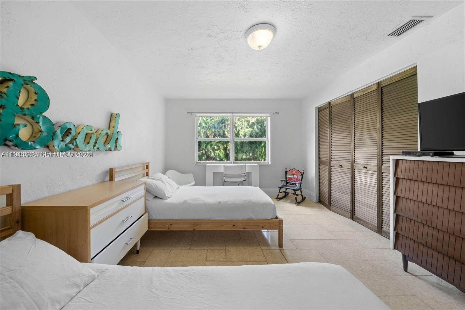 jomnel terace - Residential