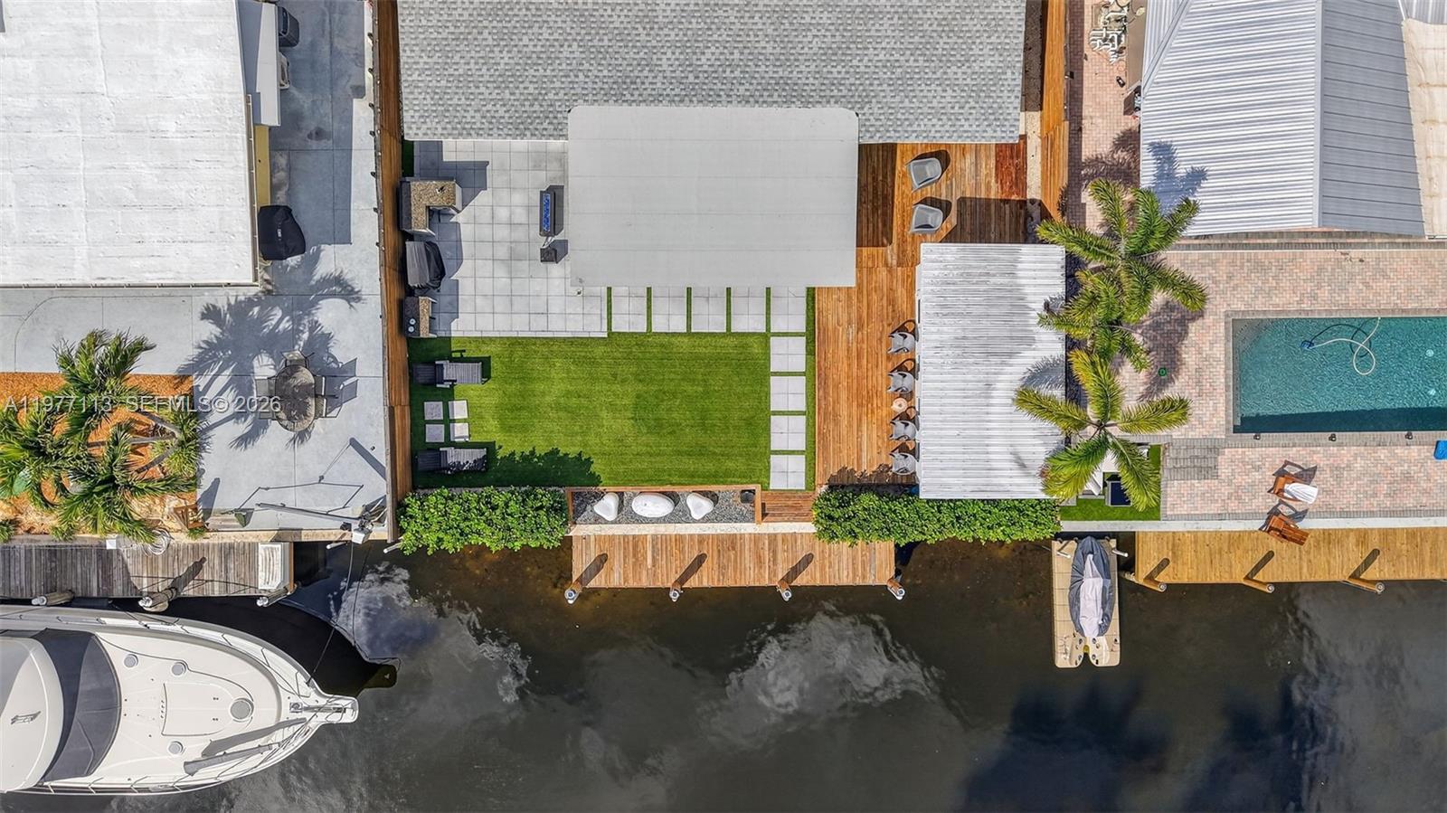 LAUDERDALE ISLES NO 2 - Residential