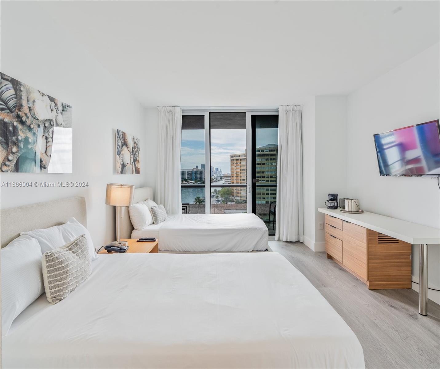 BEACHWALK CONDOMINIUM - Residential