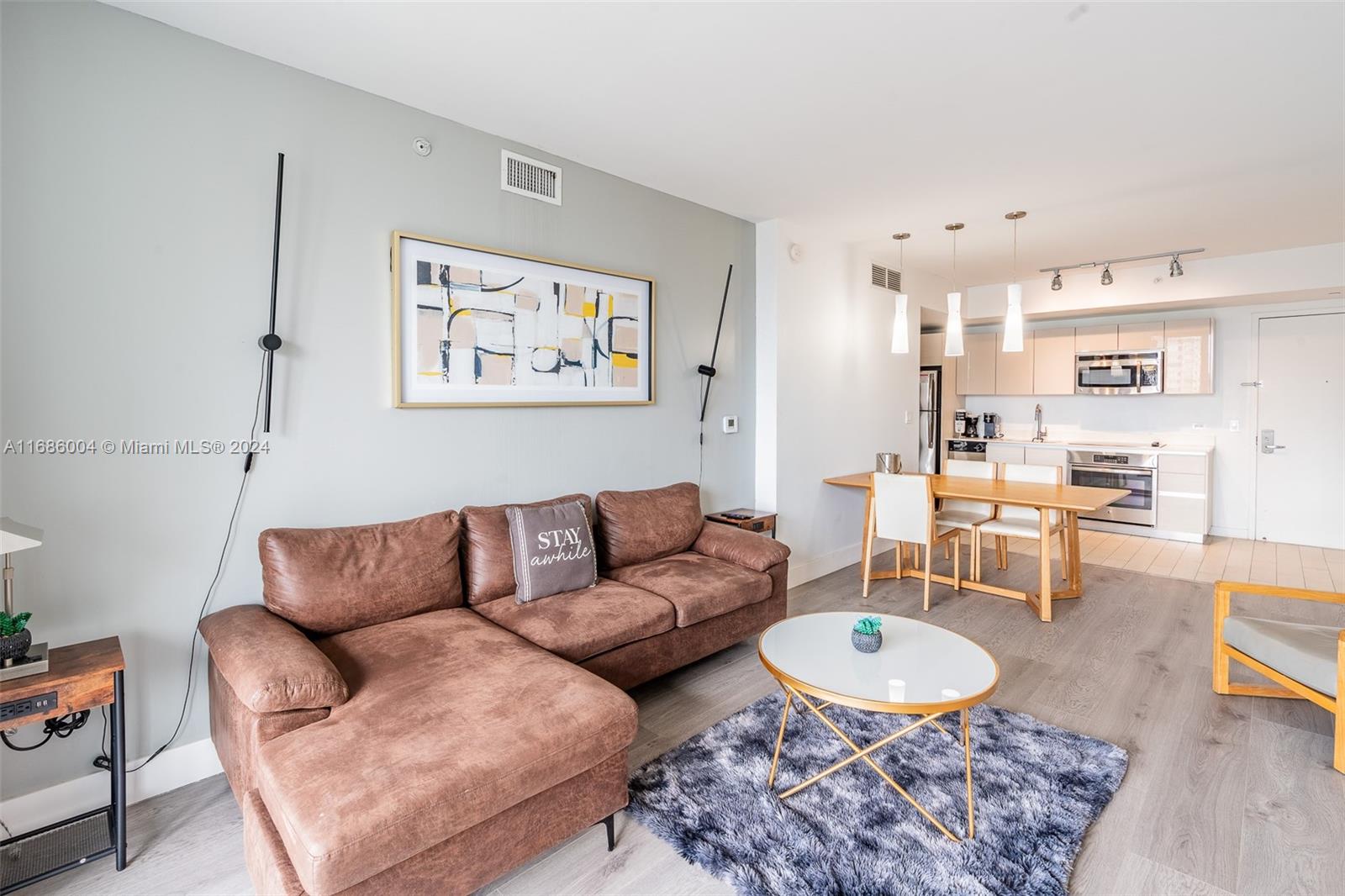 BEACHWALK CONDOMINIUM - Residential