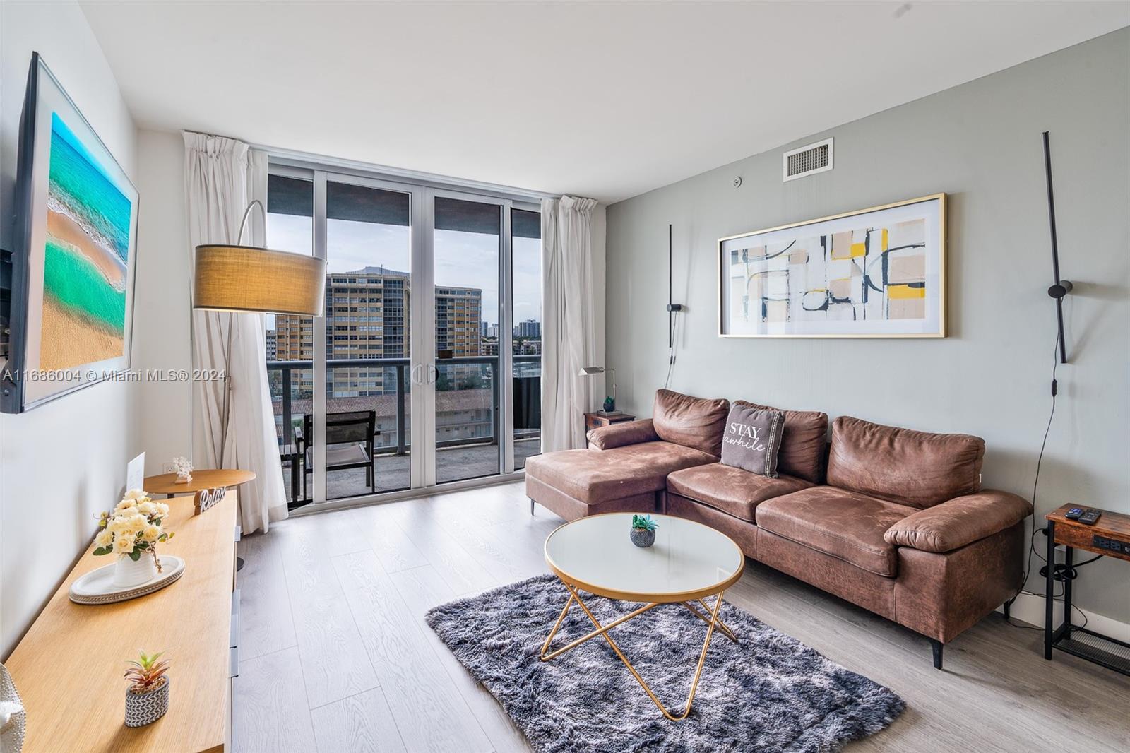 BEACHWALK CONDOMINIUM - Residential