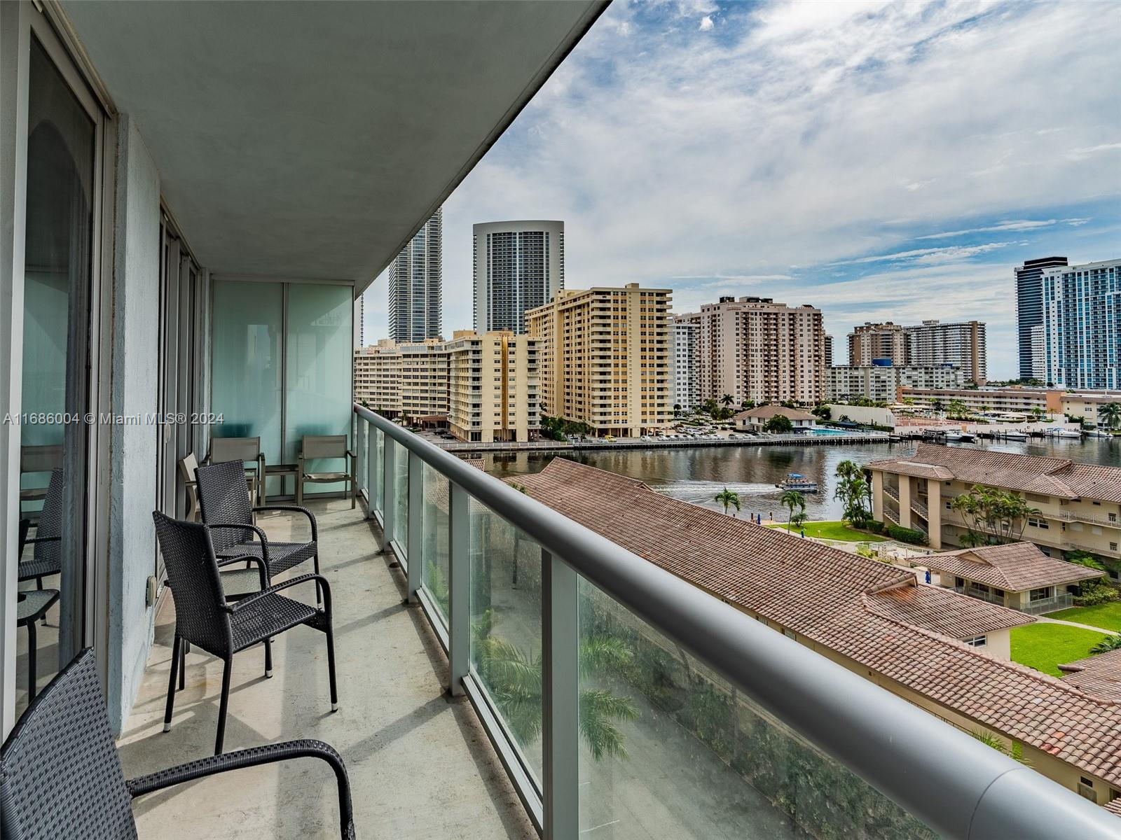 BEACHWALK CONDOMINIUM - Residential