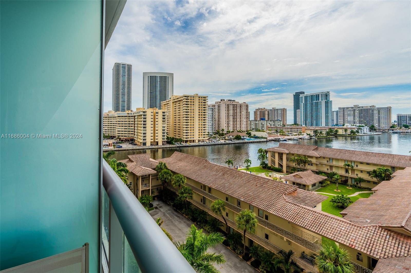 BEACHWALK CONDOMINIUM - Residential