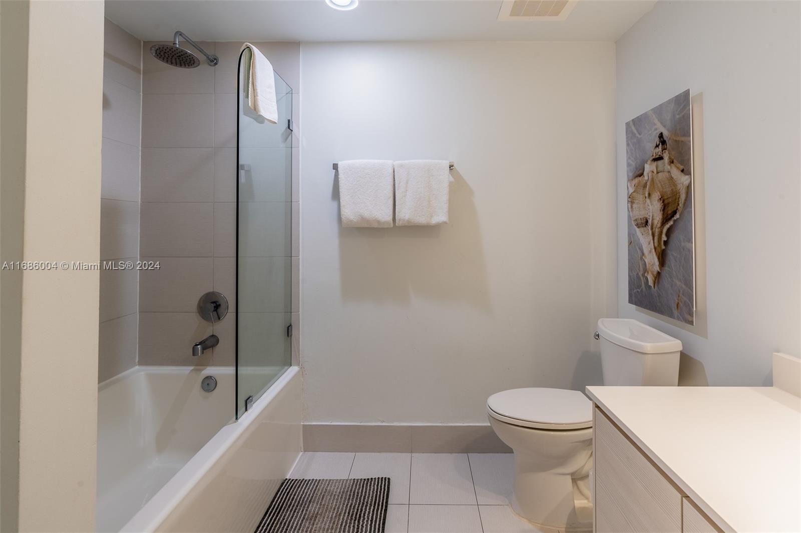 BEACHWALK CONDOMINIUM - Residential