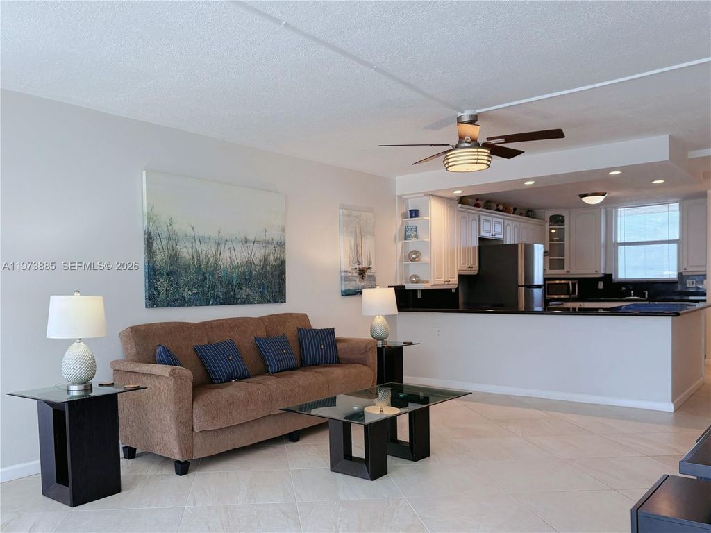 Photo of 3100 NE 49th St #1010, Fort Lauderdale, FL 33308 (MLS # A11973885)