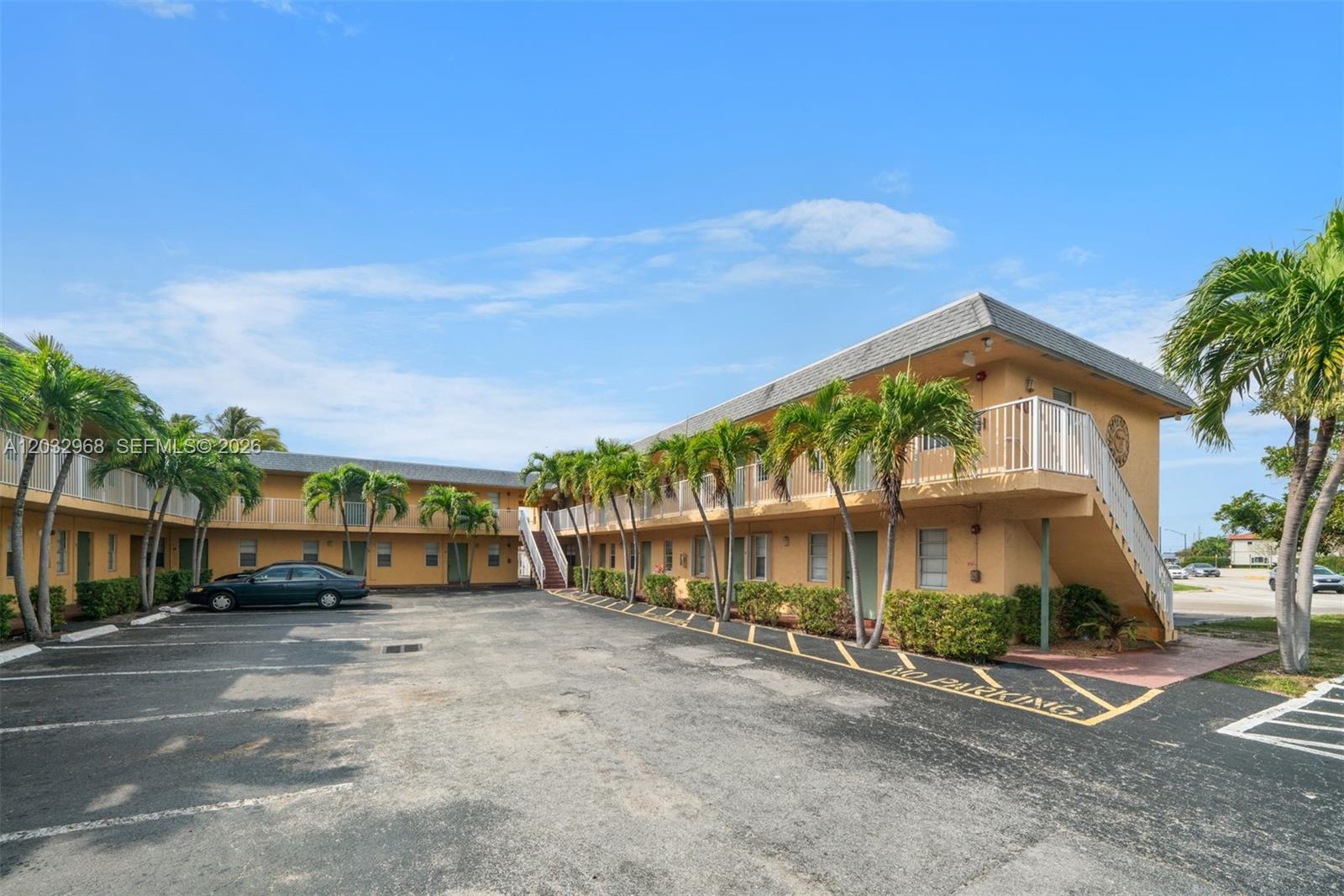 4081 N Dixie Hwy