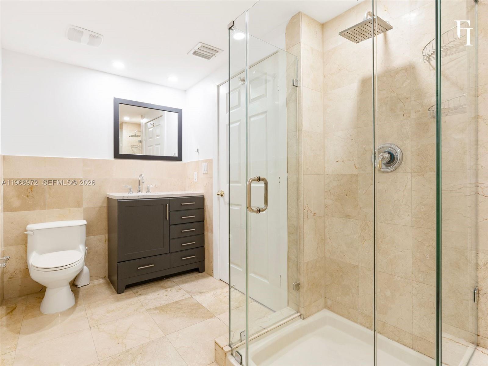 VILLA ISABELLA CONDO - Residential